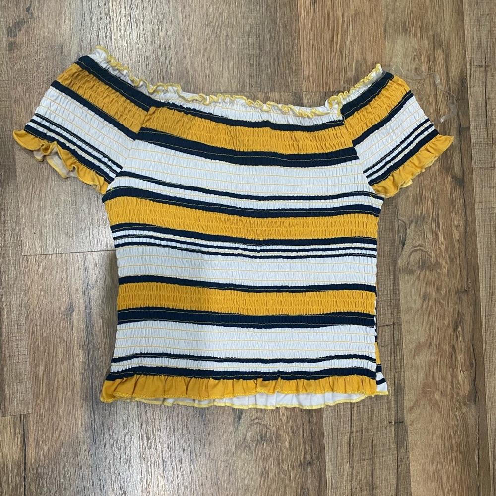 Mid crop top